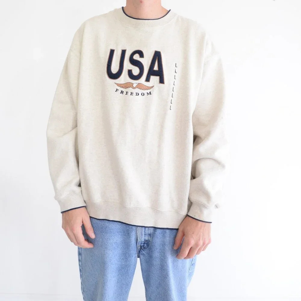 Vintage 90S Croft And Barrow Sport Cream Navy Embroidered Usa Crew Neck Sweater